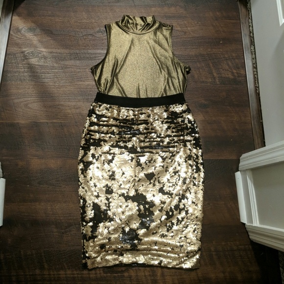 Soprano Tops - Glittery Holiday Outfit